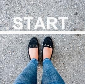 Feet standing at start line